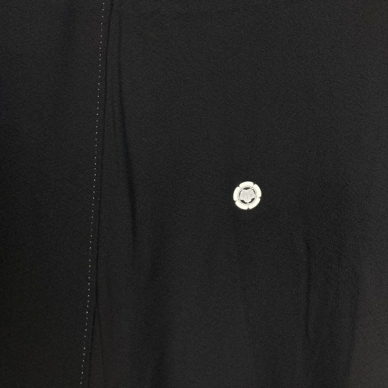 黒　麻襦袢 中古）黒留袖 黒 フォーマル ちりめん 五つ紋 総刺繍 文箱 扇 霞