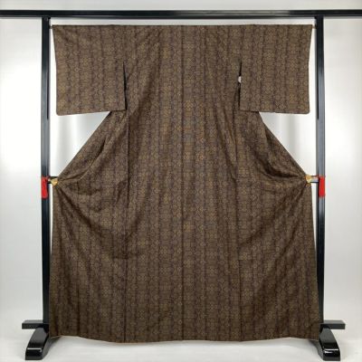 中古）大島紬 こげ茶 カジュアル 総柄 葉模様 袷 L【身丈】165.5cm【裄