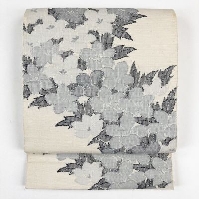 おまとめ専用　紬八寸名古屋帯（大きな花文）長377 正絹美品 中古）名古屋帯(八寸) 白 紬地 カジュアル 植物 花 モノトーン