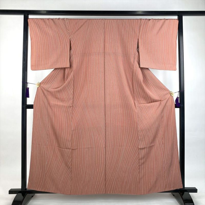 中古）小紋 サーモンピンク カジュアル ちりめん 染め 流線 袷 S【身丈