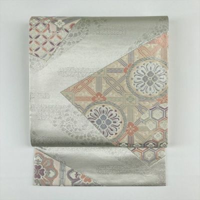 中古）袋帯 黒 フォーマル 六通 切箔 金糸 銀糸 丸文 波頭 菊 桜 笹