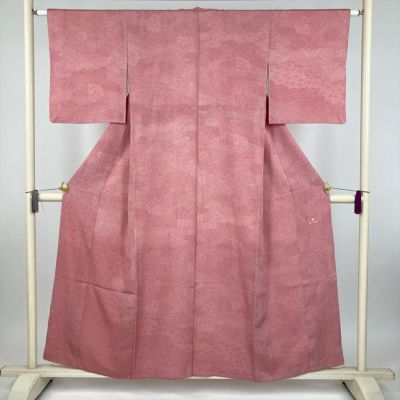 中古) 小紋 赤 カジュアル 鮫 袷 絹 【身丈】155cm【裄丈】64cm 中古) 小紋 赤 カジュアル 鮫 袷 絹 【身丈】155cm【裄丈】64cm