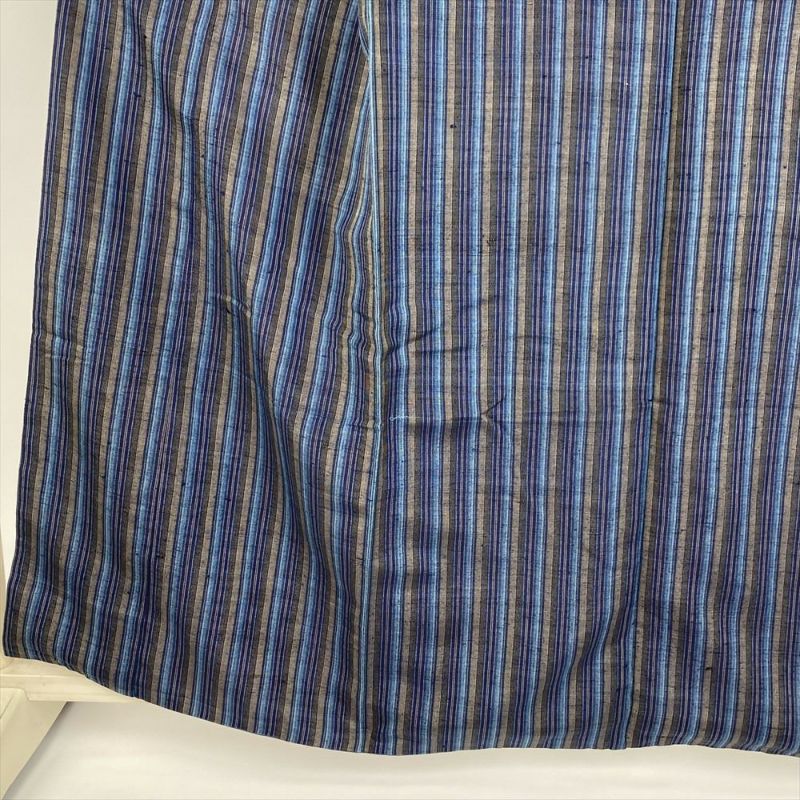 中古） 紬 紺青 カジュアル 縞 袷 絹【身丈】155cm【裄丈】63cm