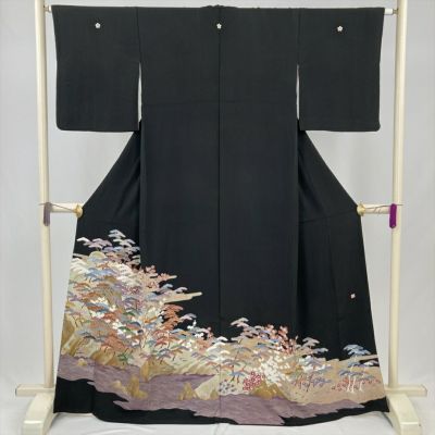 中古）黒留袖 黒 フォーマル 金駒刺繍 金彩 四季花 橋柄 唐草