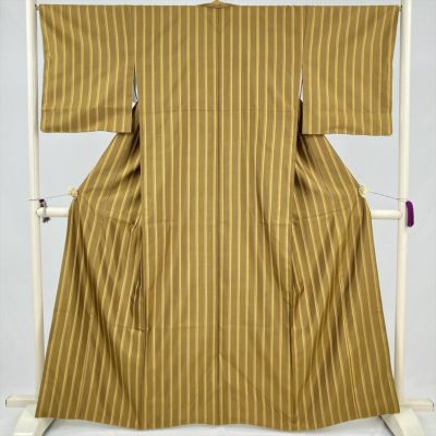 中古） 黄八丈 濃黄 カジュアル まるまなこ 袷 絹【身丈】158cm【裄丈