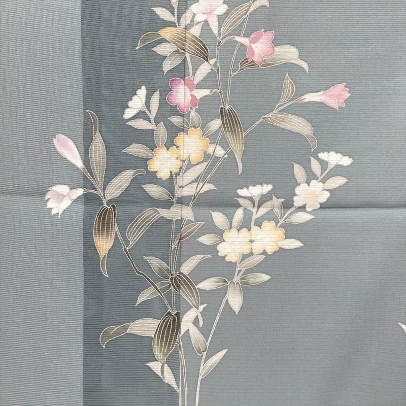 中古） 夏訪問着 薄灰青 セミフォーマル 凛と咲く 草花文 夏 絹 【身丈