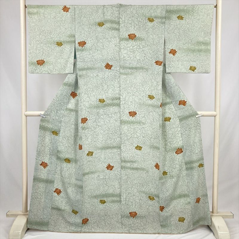 中古） 小紋 薄緑 カジュアル 菊尽くし 袷 絹【身丈】162cm【裄丈】67cm