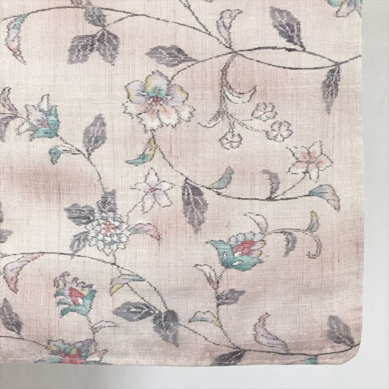 中古） 紬 桜色 ピンク カジュアル 蔓花 袷 絹【身丈】163cm【裄丈】70cm