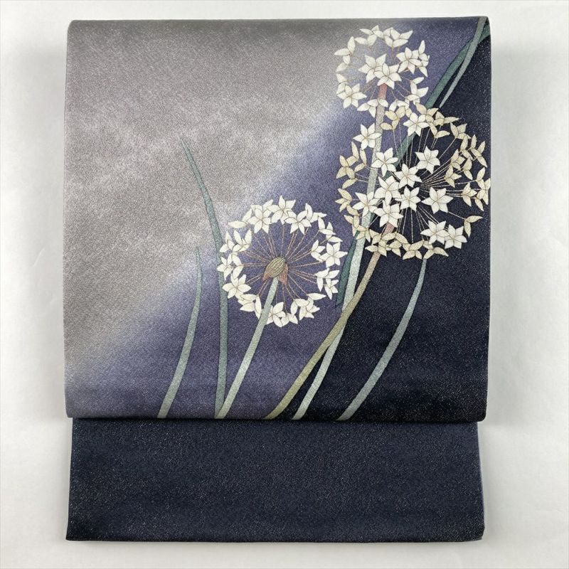 中古）袋帯 グレー 紺 カジュアル 六通 金通し 染め 手描き 花葱 絹