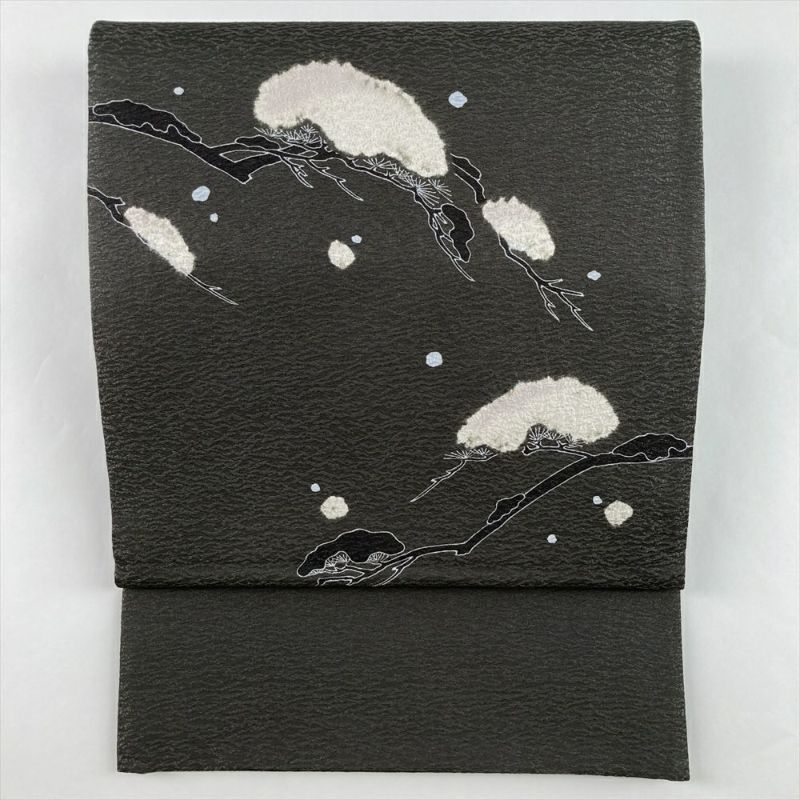 中古）袋帯 灰緑 グレー カジュアル 六通 銀通し 染め 絞り 雪持ち 松