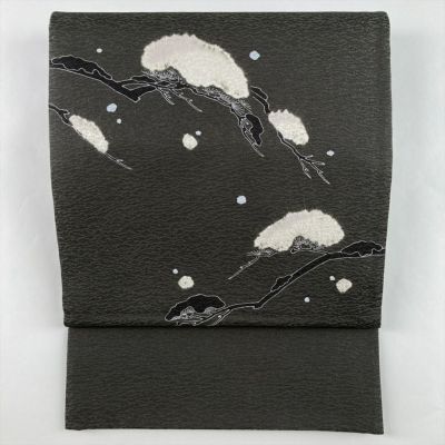 中古）袋帯 灰緑 グレー カジュアル 六通 銀通し 染め 絞り 雪持ち 松