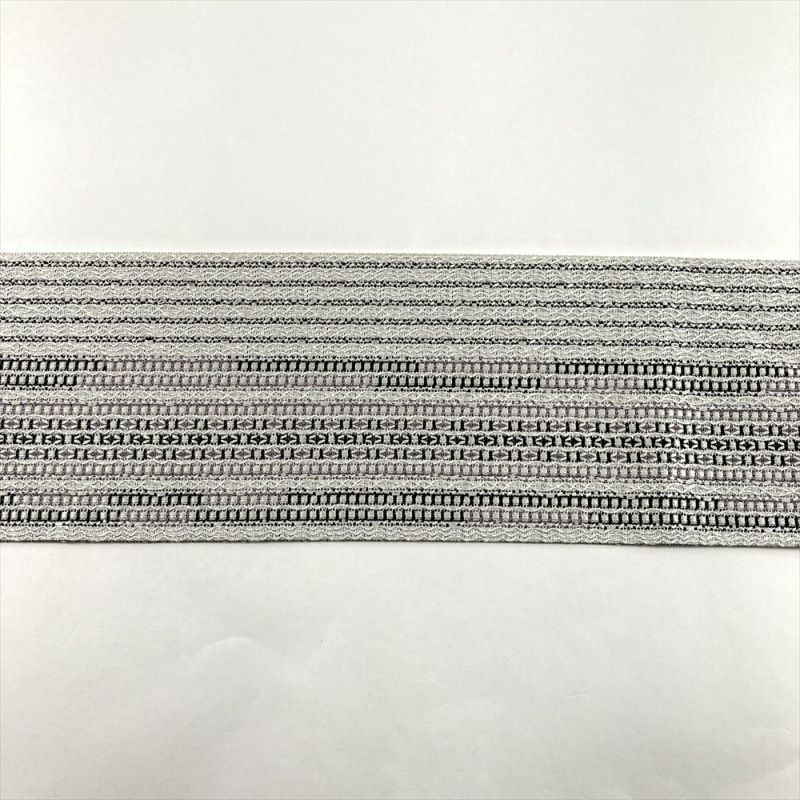 中古）名古屋帯 薄灰 グレー カジュアル 名古屋仕立て 織り 変わり縞 絹