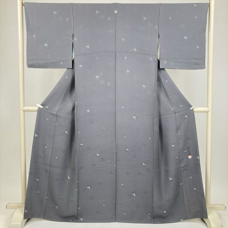 中古） 小紋 グレー カジュアル 唐草 袷 絹 【身丈】161cm【裄丈】67cm