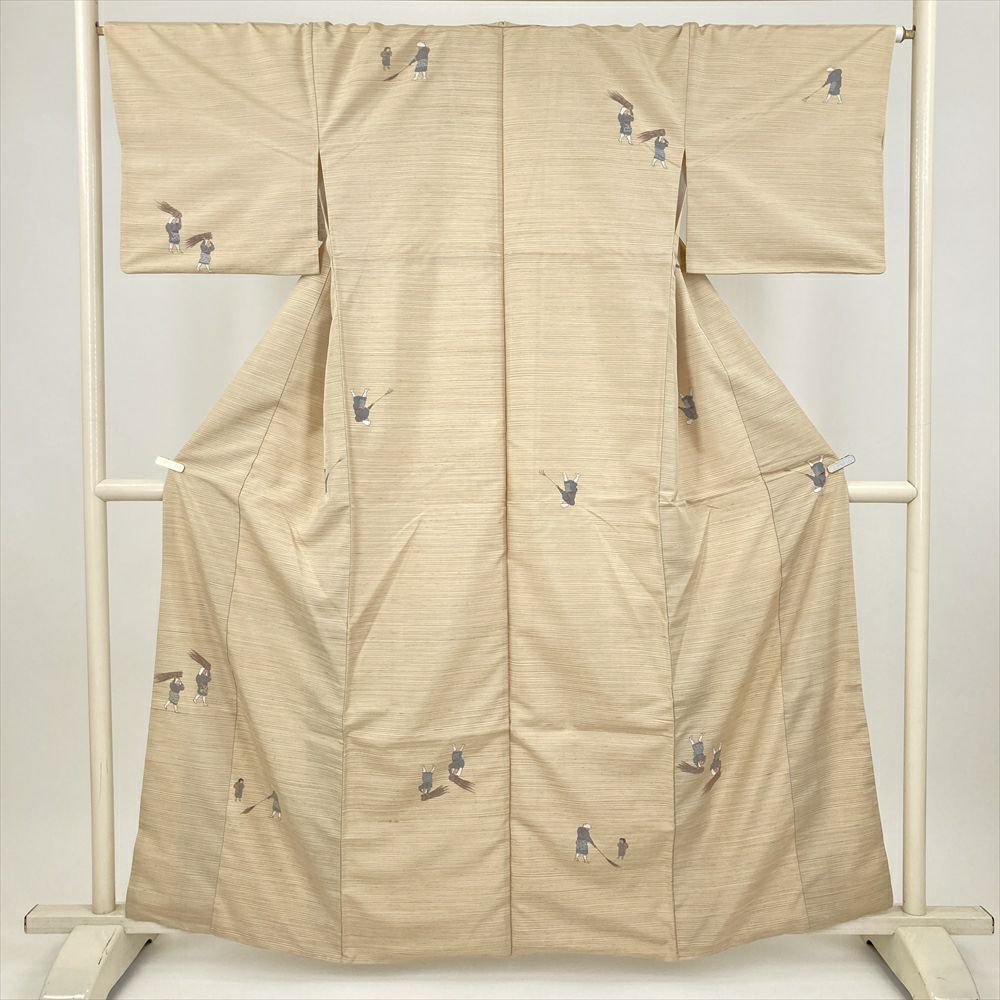 ギャラリー 宇治紬物語館 昭和後期の織物 系譜とチカラ 1958-1989 図録 中古） 小紋 ベージュ カジュアル 紬地 大原女 袷 絹【身丈】156cm【裄