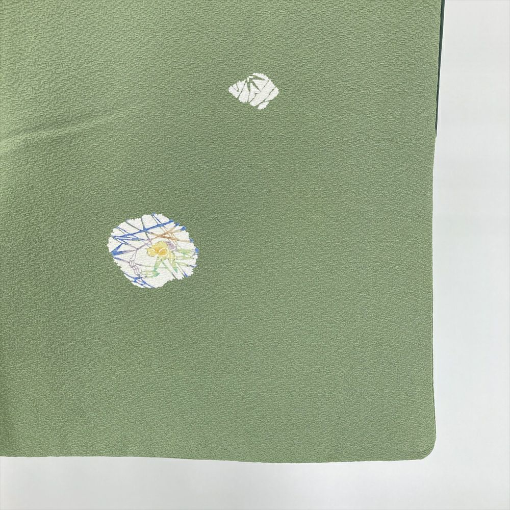 中古） 小紋 薄緑 カジュアル 縮緬 型絵染め 笹 鳥 袷 絹【身丈】152cm