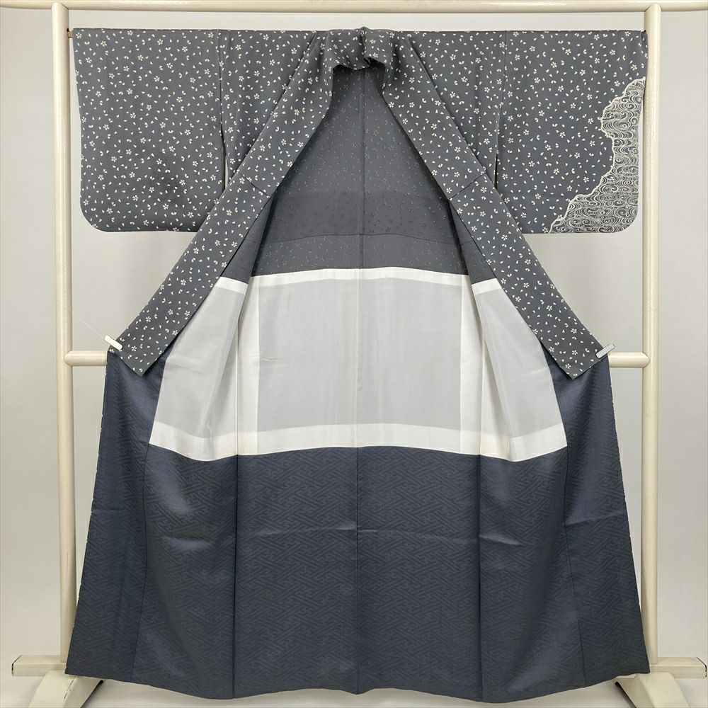 中古） 訪問着 グレー セミフォーマル 桜 流水 袷 絹【身丈】156.5cm