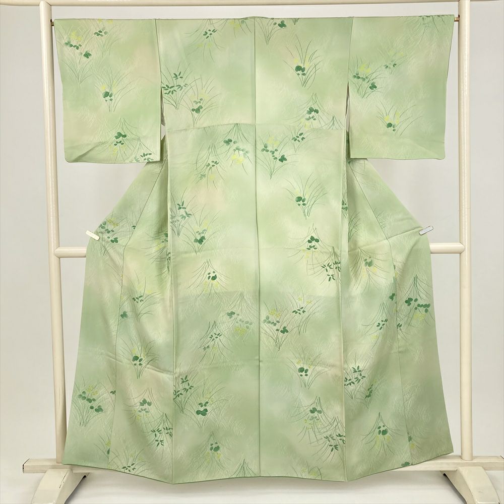 中古） 小紋 薄緑 カジュアル 草花文 袷 絹【身丈】153.5cm【裄丈】66cm
