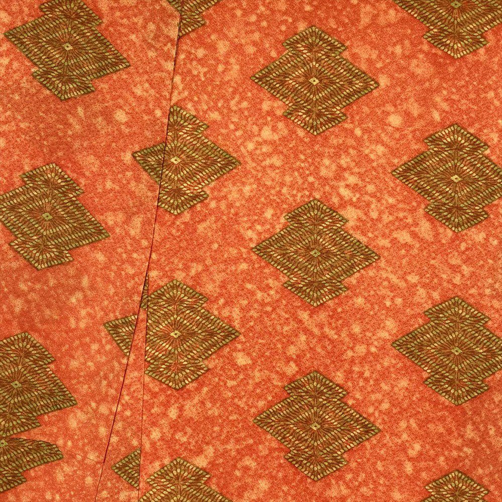 中古） 小紋 橙 オレンジ カジュアル 松皮菱 袷 絹【身丈】161cm【裄丈