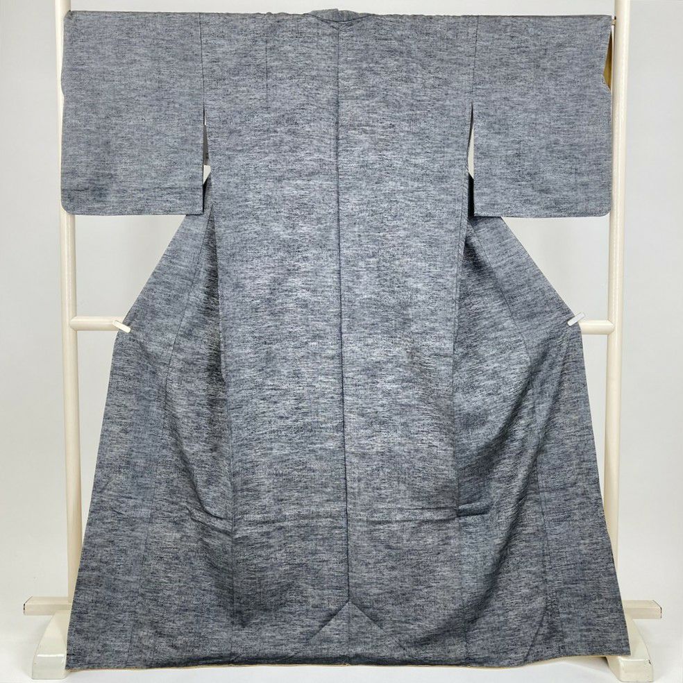 中古） 紬 墨黒 カジュアル 無地感 袷 絹【身丈】165cm【裄丈】71cm