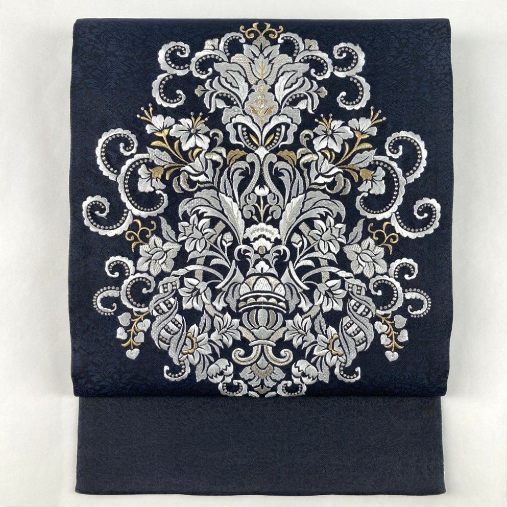 中古）袋帯 紺 セミフォーマル 六通 織り 刺繍 ダマスク柄 絹