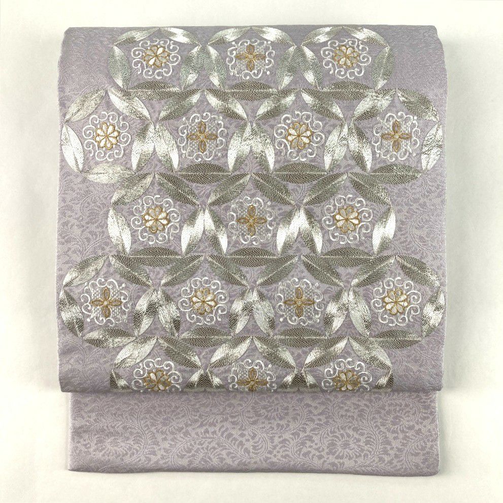 中古）袋帯 薄藤 紫 セミフォーマル 六通 織り 刺繍 七宝花菱 絹